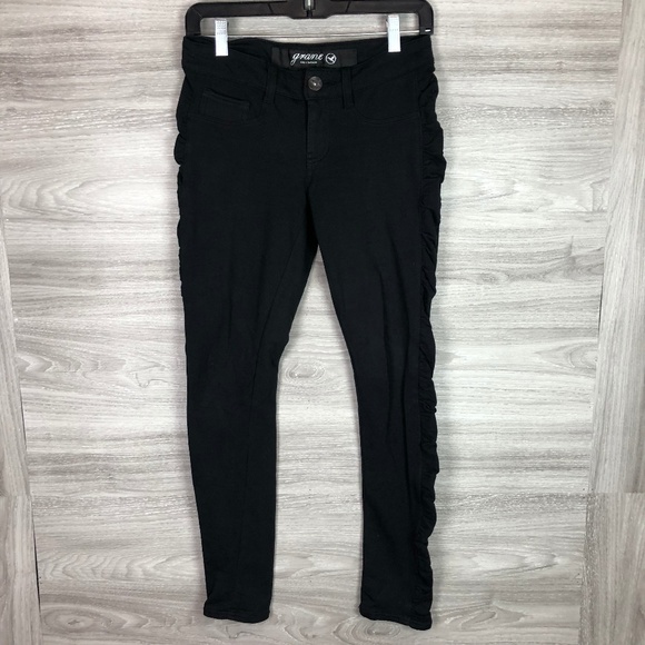 Grane Pants - Grane Black Skinny Ruffle Pants Size 5 Juniors